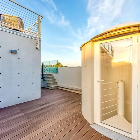 Skylife 360 Rooftop Penthouse Apartment Rome