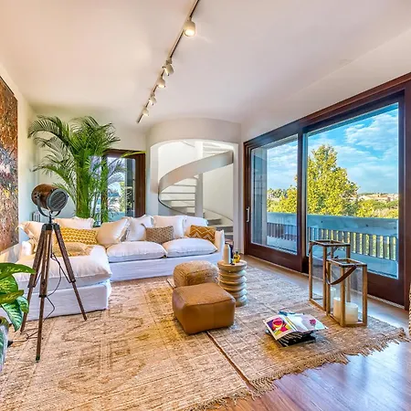 Skylife 360 Rooftop Penthouse *